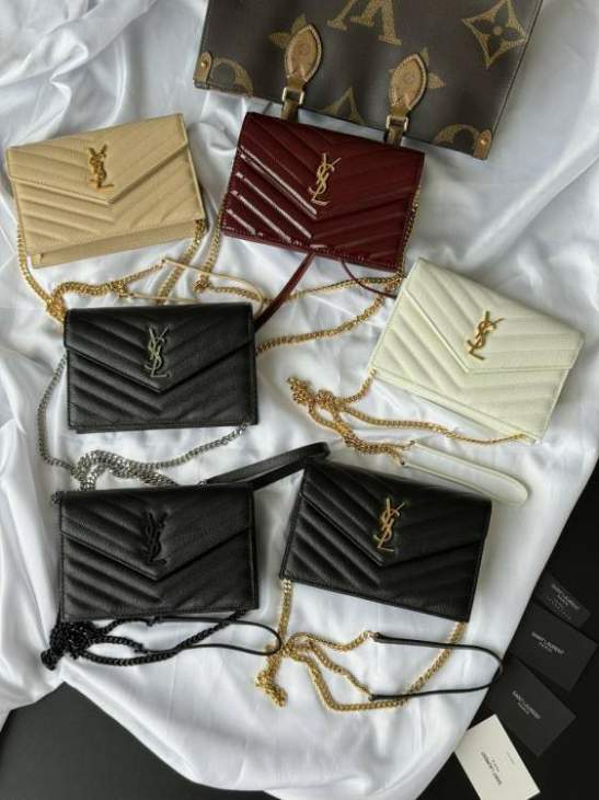 Picture of Saint Laurent Handbags _SKUfw212758382fw